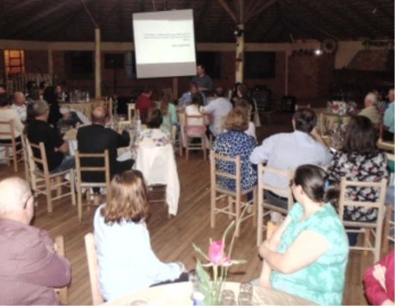 Noite Cultural do Vinho       